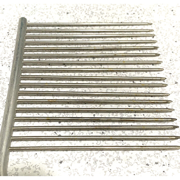 Vintage Red Bakelite Handle Cake Breaker / Cutter / Pastry Fork Kitchen Utensil - Picture 5 of 8